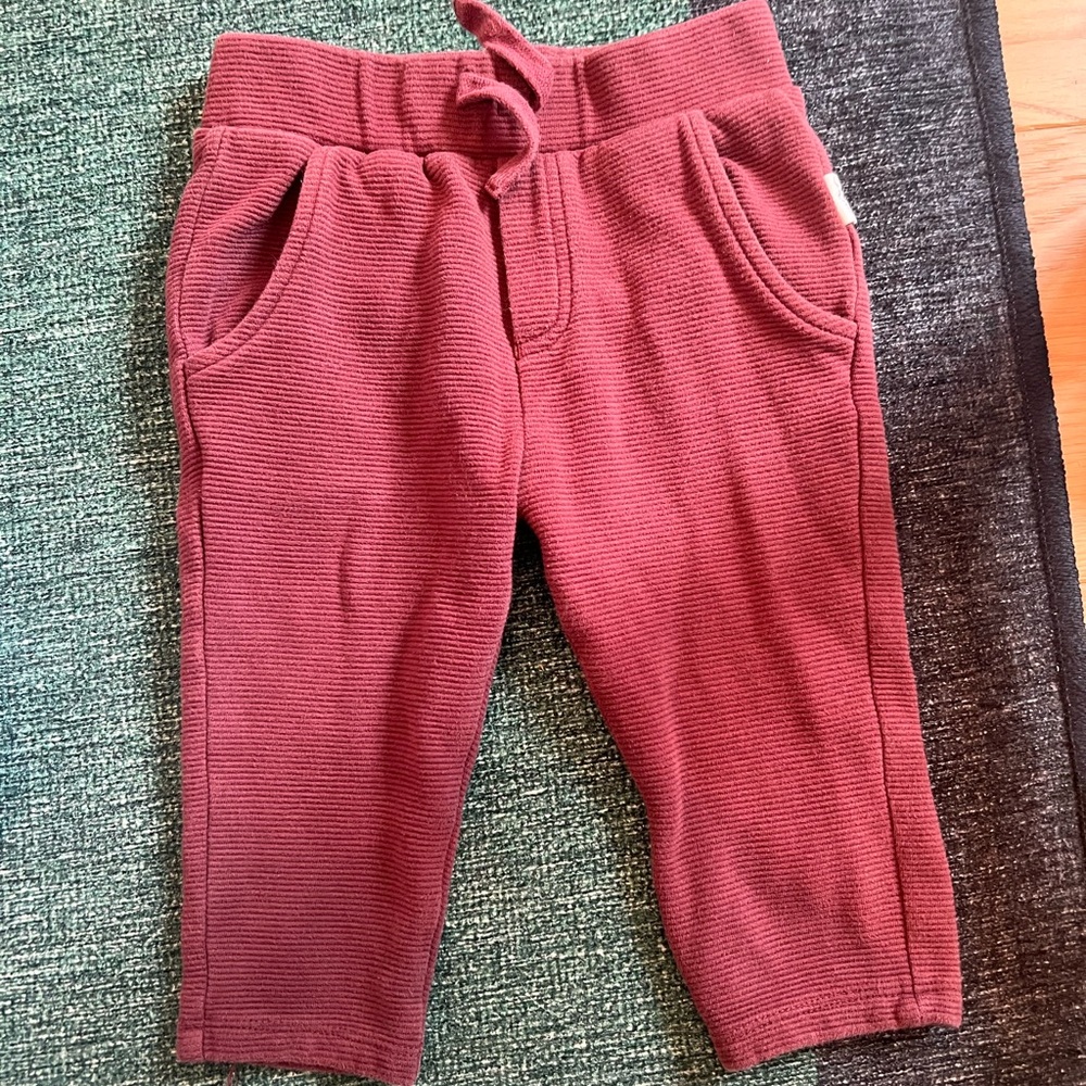 Miles the label jogger